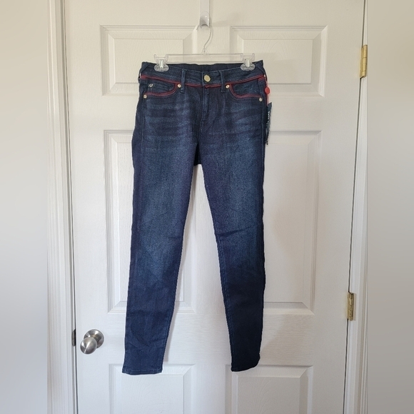 True Religion Jennie Curvy Skinny Jeans - Picture 2 of 12